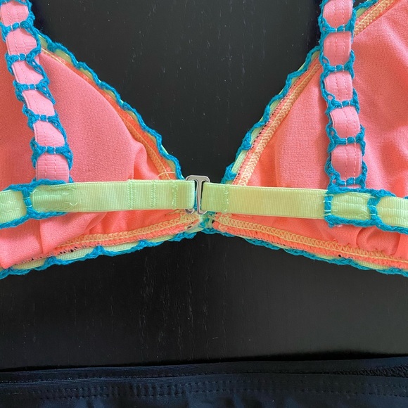 Multi-Colored Bikini - Picture 8 of 11